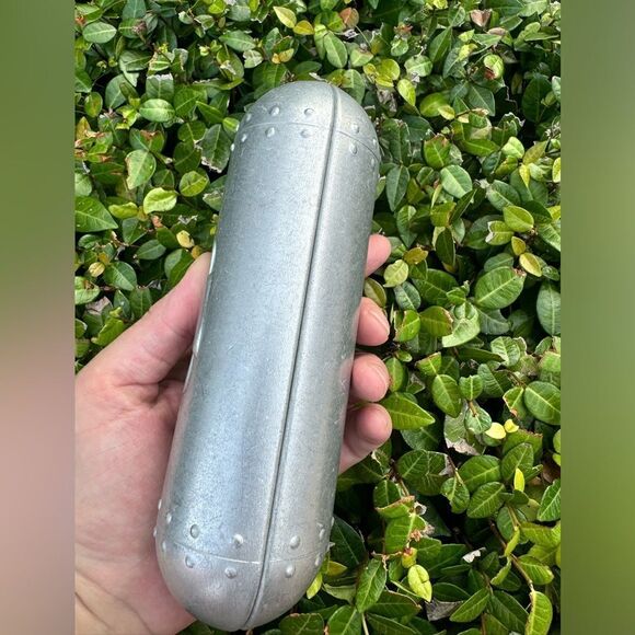 Vintage Oakley Metal Industrial Sunglasses Eyeglasses Case Holder Motorcycle - Picture 7 of 7